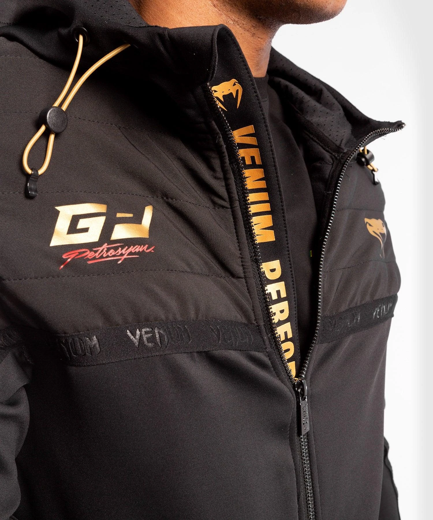 Venum Petrosyan 2.0 Hoodie - Black/Gold - Image 4