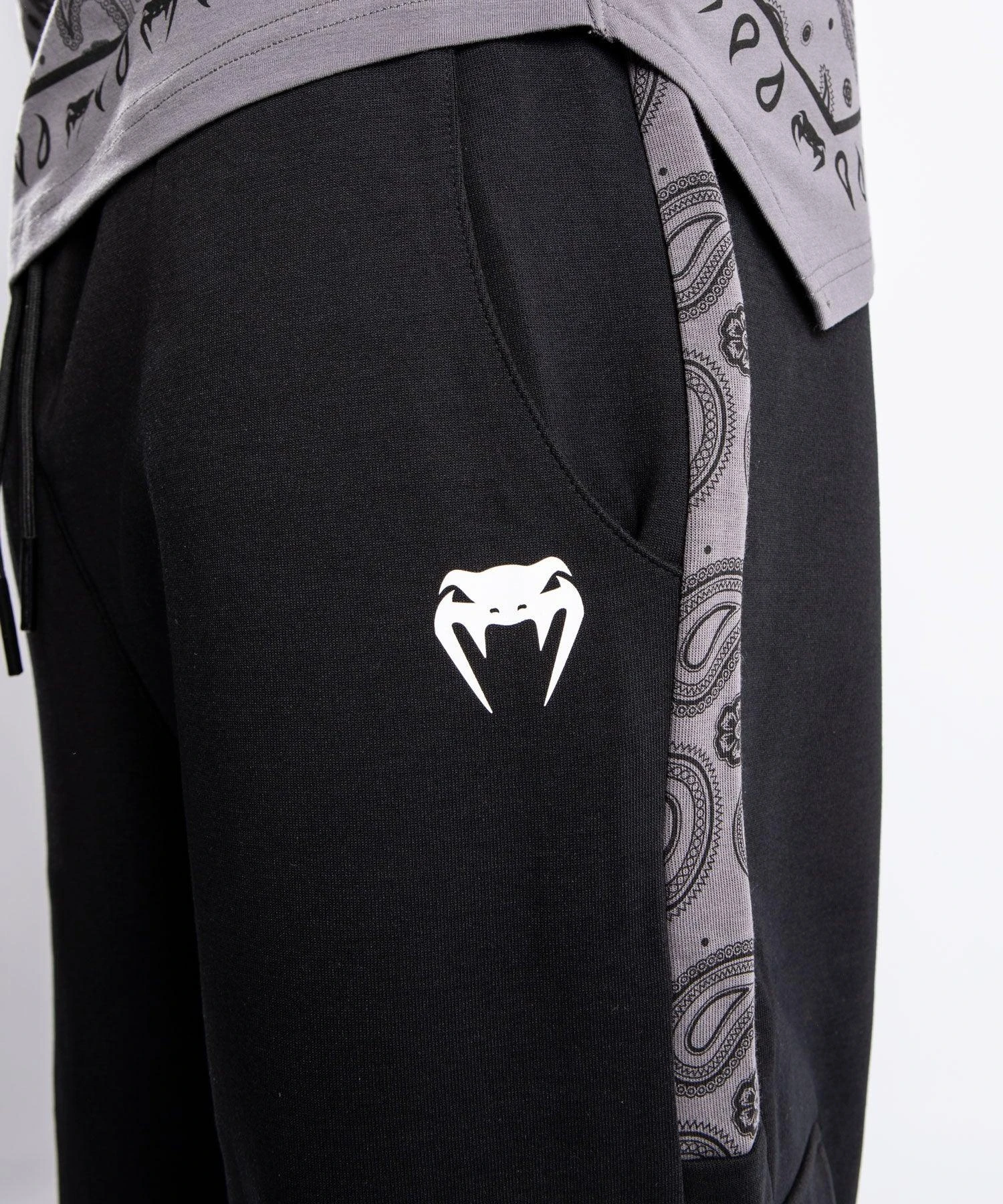 Venum Cali 34 Jogger - Oversize - Black 7 Venum Cali 34 Jogger - Oversize - Black - Image 5