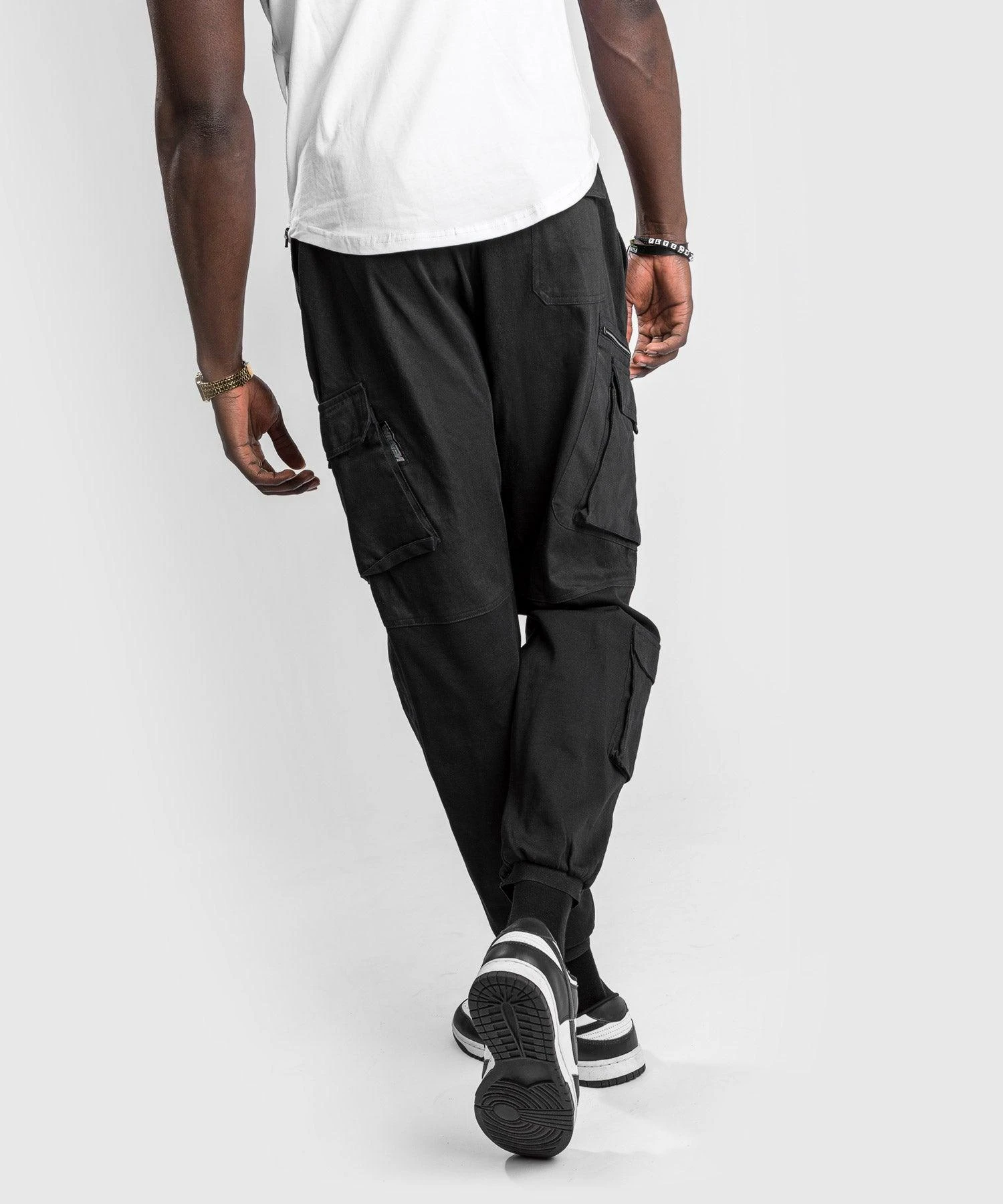 Venum Cargo Pants - Black 7 Venum Cargo Pants - Black - Image 5