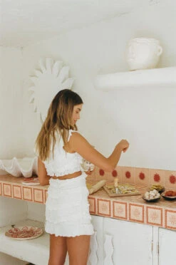 Berlin Frill Dress 12 Berlin Frill Dress -Venum Shop 375f2676 16bc 4669 bbfd 2a8602e24d63