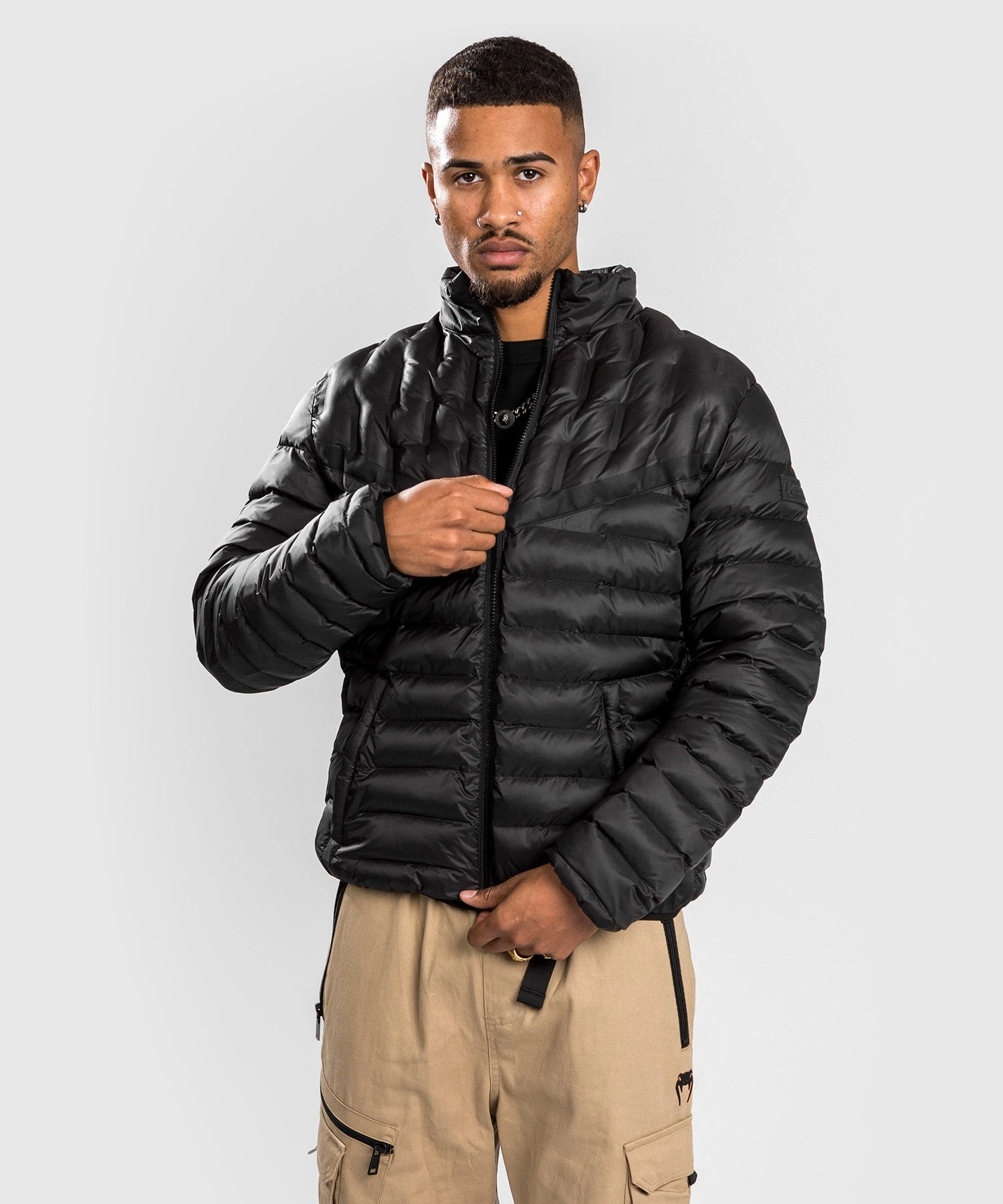 Venum Elite Light Down Jacket - Black 4 Venum Elite Light Down Jacket - Black - Image 2