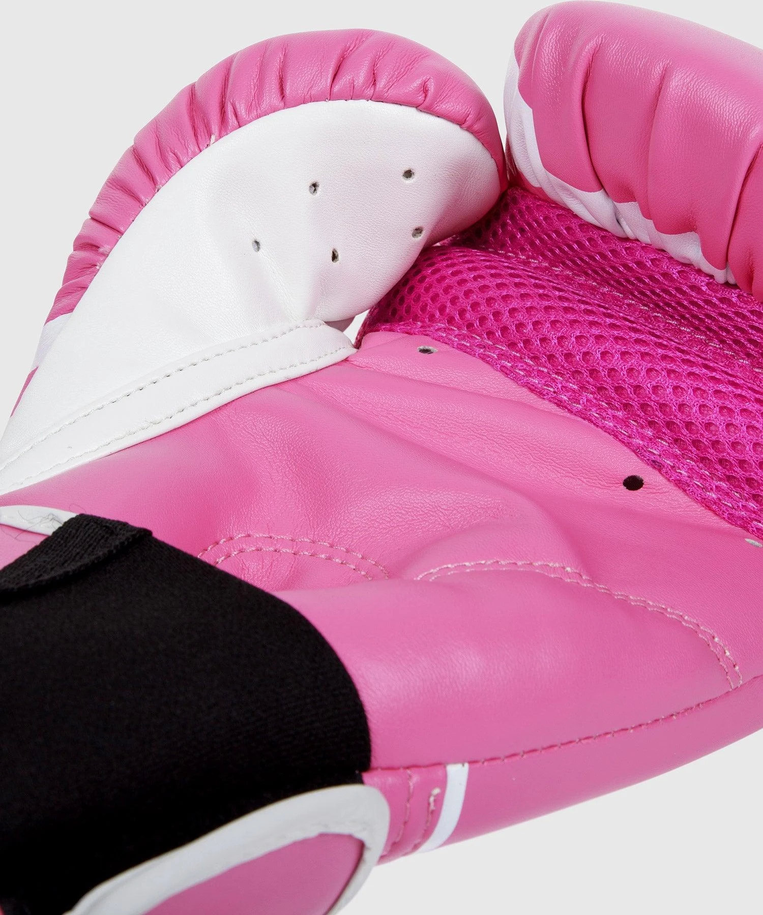 Venum Challenger 2.0 Boxing Gloves - Pink 7 Venum Challenger 2.0 Boxing Gloves - Pink - Image 5