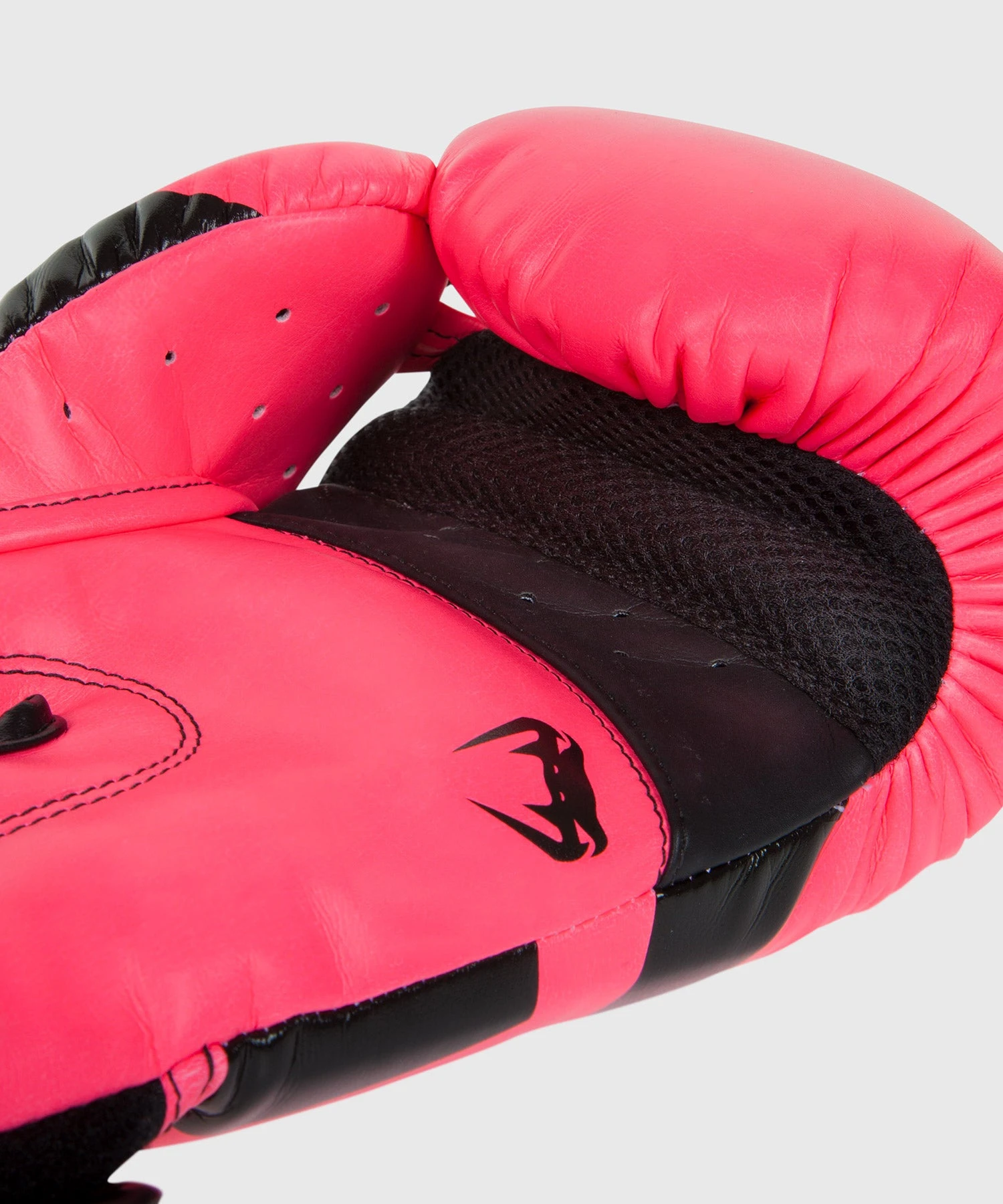 Venum Elite Boxing Gloves - Pink 6 Venum Elite Boxing Gloves - Pink - Image 4