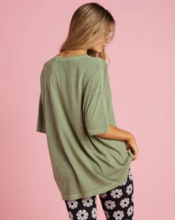 Billabong Islands In The Sun Oversized Graphic Boyfriend T-Shirt 9 Billabong Islands In The Sun Oversized Graphic Boyfriend T-Shirt -Venum Shop abjzt00949 billabongw arm bck1