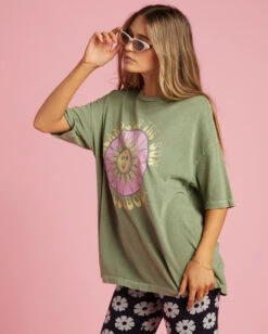Billabong Islands In The Sun Oversized Graphic Boyfriend T-Shirt 12 Billabong Islands In The Sun Oversized Graphic Boyfriend T-Shirt -Venum Shop abjzt00949 billabongw arm sd1 1
