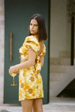 Cartia Dress - Summer Haze 12 Cartia Dress - Summer Haze -Venum Shop b22cc2c8 48ee 4701 8d13 4538ee4bc91e