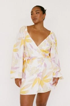Kona Wrap Dress - Paradise Floral 24 Kona Wrap Dress - Paradise Floral -Venum Shop bca5910a 64c9 45e8 998b 24e65b2f4d7b