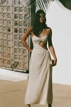 Hope Dress 23 Hope Dress -Venum Shop d5cd225d 7dec 4a6e 82a2 bacc60082d44