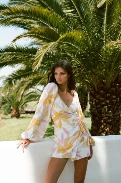 Kona Wrap Dress - Paradise Floral 17 Kona Wrap Dress - Paradise Floral -Venum Shop d735d0aa 49f8 43db 9914 e4b4fd050bac