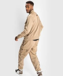 Venum Cargo Track Jacket - Sand -Venum Shop d 252F2 252F2 252F7 252Fd2270b6125095d3cdfd95e0d97513ce9ed1d729a TRACKJACKETS CARGO SAND 02 1 c6c9f802 892d 4a7c ba6f 13555cc527ff