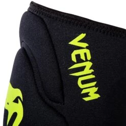 Venum Kontact Gel Knee Pad - Black/Neo Yellow 8 Venum Kontact Gel Knee Pad - Black/Neo Yellow -Venum Shop d 252Fa 252F4 252F0 252Fda40c4e7389bf60d98ab30f9201f7f51df942ca3 kontact knee pad black neo yellow 1500 04