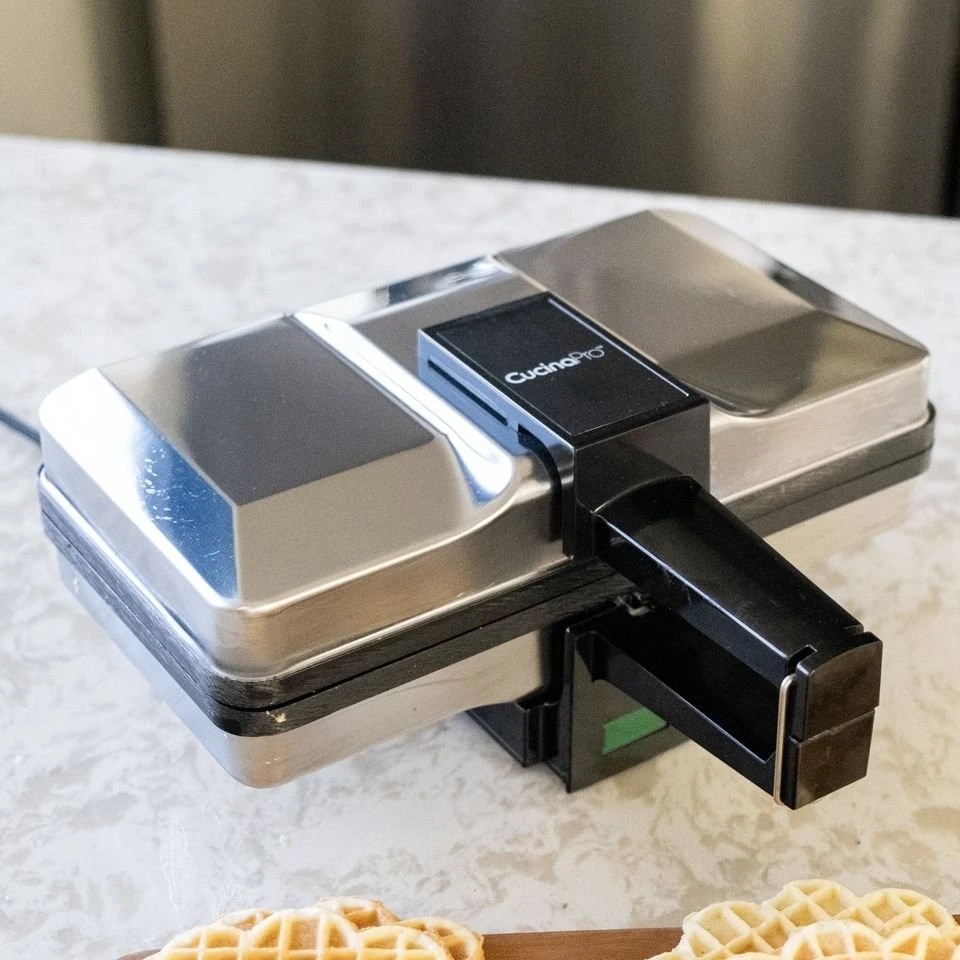 CucinaPro Pizzelle Baker 5" Diameter Pizzelle Nonstick 5 CucinaPro Pizzelle Baker 5" Diameter Pizzelle Nonstick - Image 3