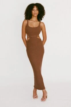 London Knit Dress - Chocolate 17 London Knit Dress - Chocolate -Venum Shop e2728df7 9160 4766 bc25 7d0ee8f775f6