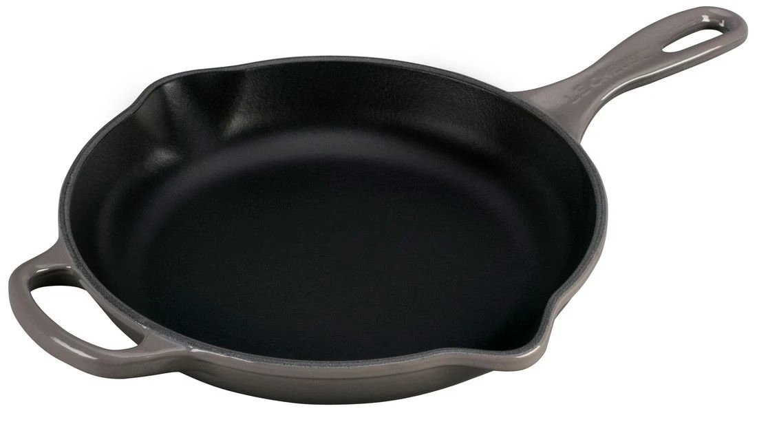 Le Creuset 9" Signature Enameled Cast Iron Skillet | Oyster Grey 3 Le Creuset 9" Signature Enameled Cast Iron Skillet | Oyster Grey