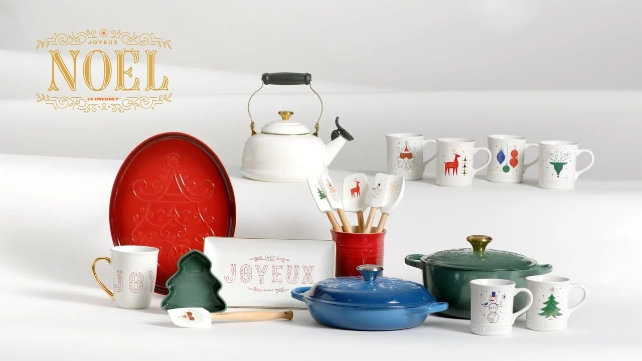 Le Creuset 14oz Mug | Noel (Ornaments) 7 Le Creuset 14oz Mug | Noel (Ornaments) - Image 5