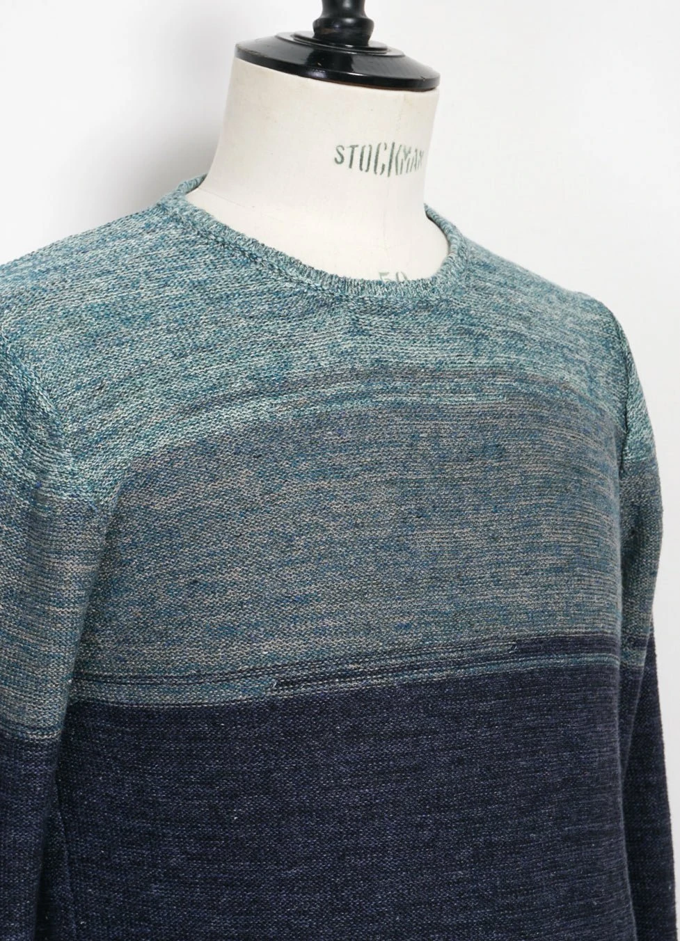OMBRÉ TUNIC | Linen Landscape Tunic | Sea/Sky 6 OMBRÉ TUNIC | Linen Landscape Tunic | Sea/Sky - Image 4