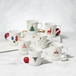 Le Creuset 14oz Mug | Noel (Reindeer Face) 11 Le Creuset 14oz Mug | Noel (Reindeer Face) -Venum Shop rs17656 christmasmugsvertical 1
