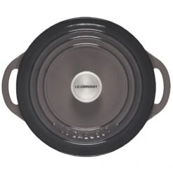 Le Creuset 2.75 Qt. Shallow Round Dutch Oven | Oyster 9 Le Creuset 2.75 Qt. Shallow Round Dutch Oven | Oyster -Venum Shop rs18428 l2545 227fss 3